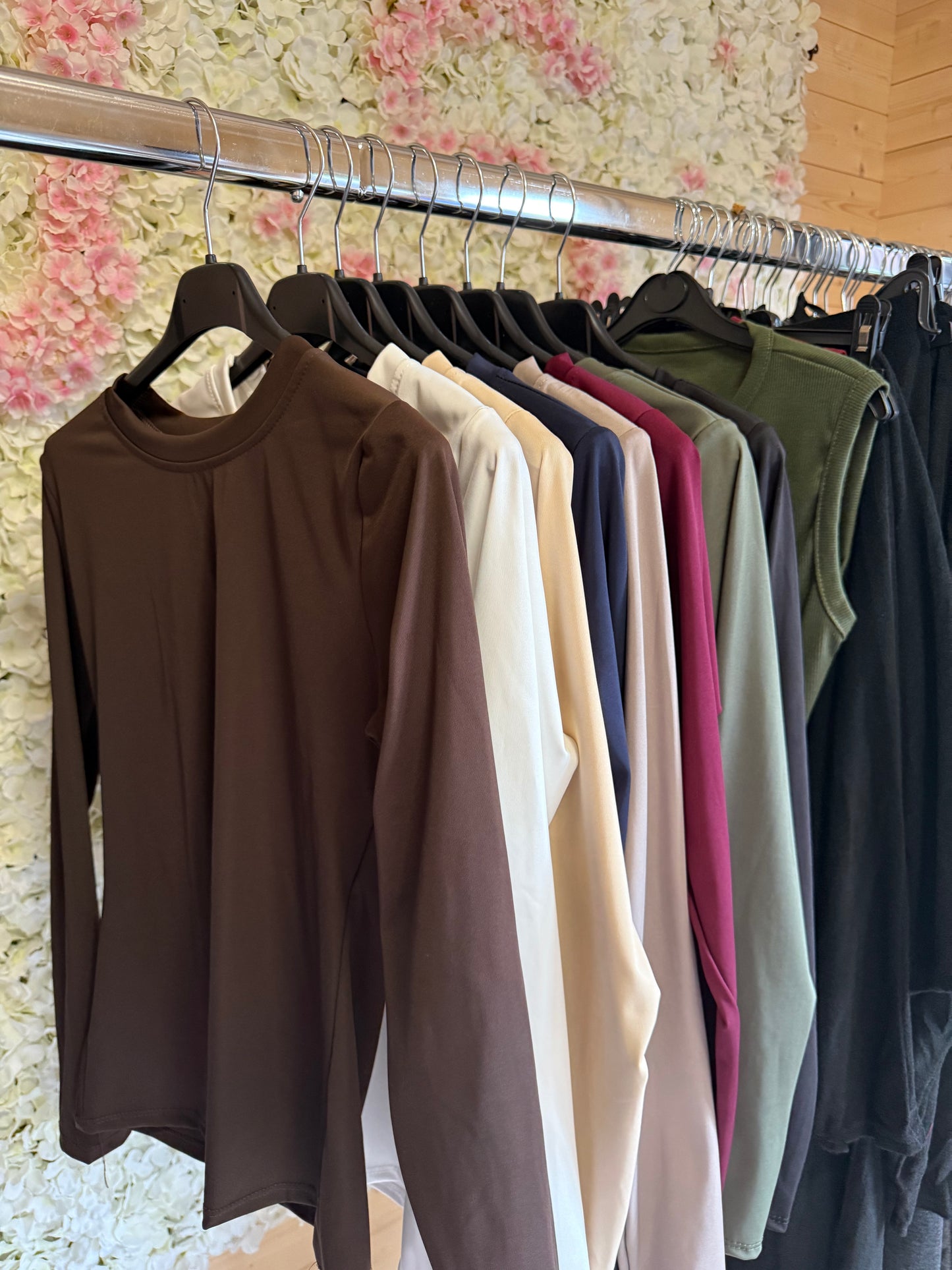 Long sleeve tops