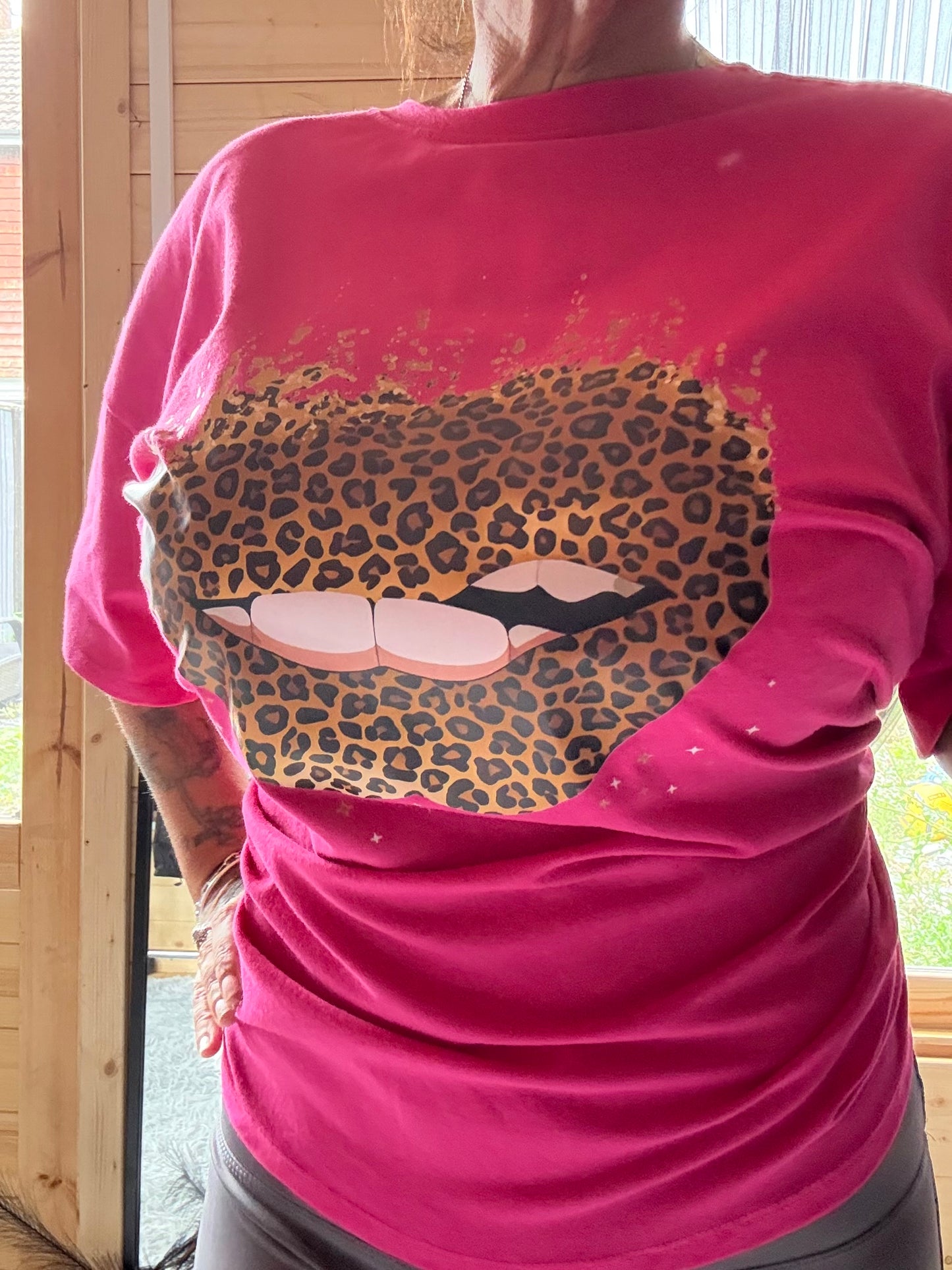 Lips leopard print T-shirt