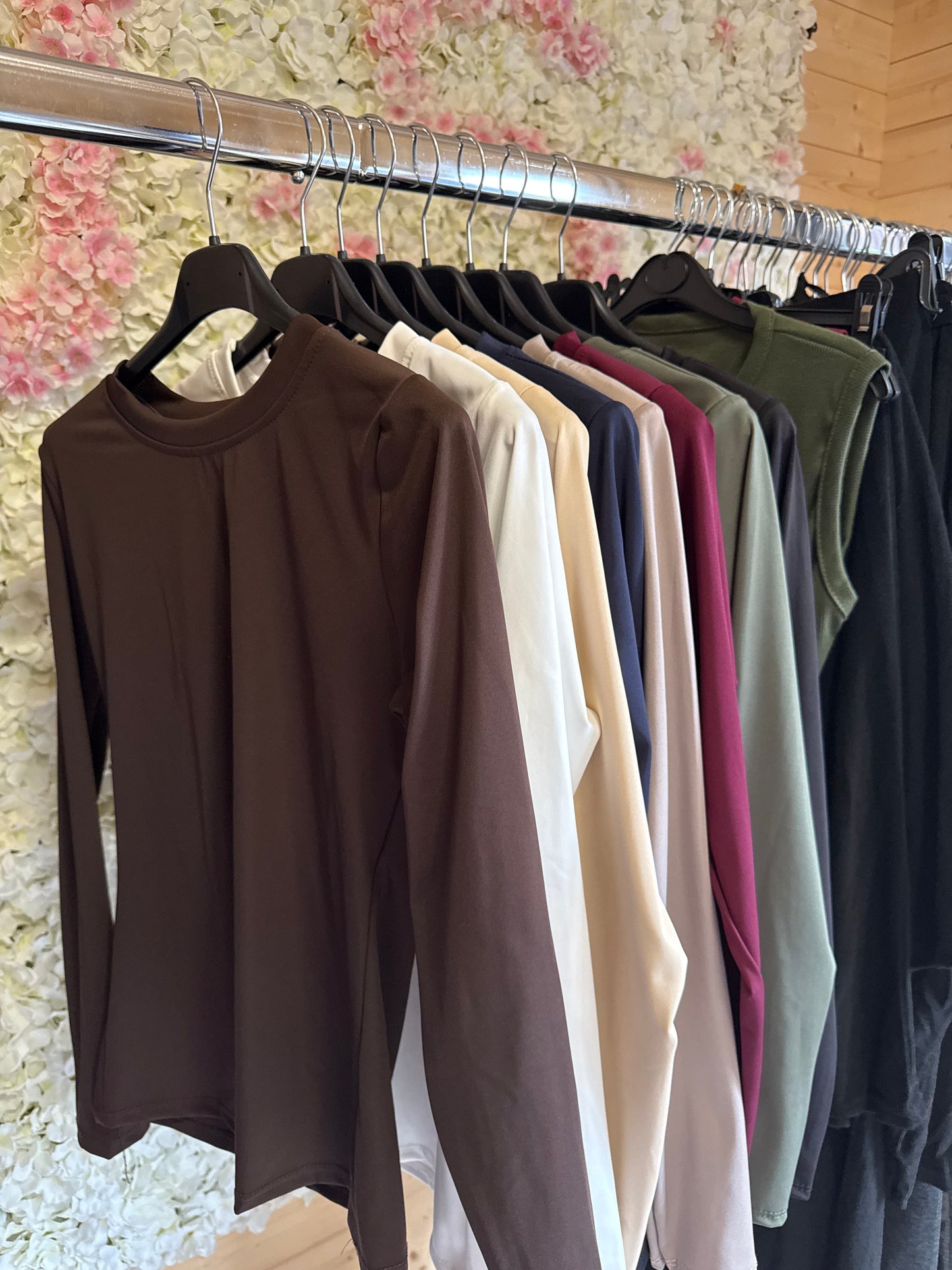 Long sleeve tops