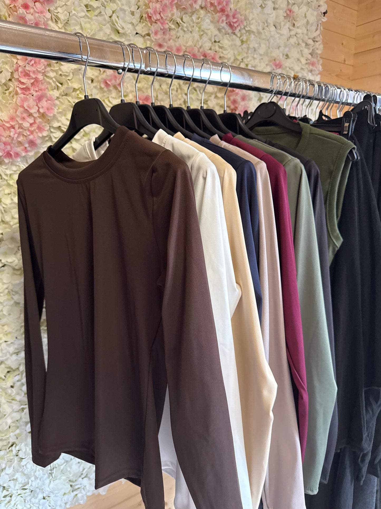 Long sleeve tops